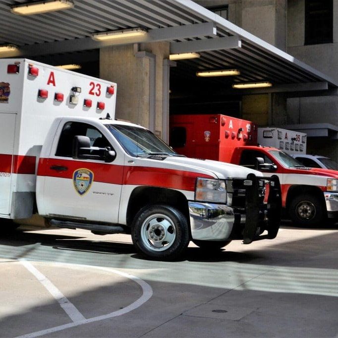 emergency-room-hospital-ambula